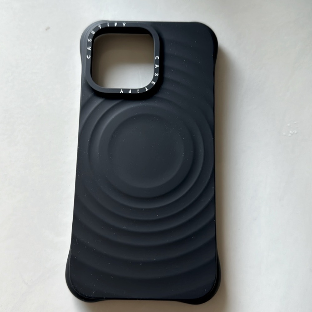 Authentic Casetify ripple MagSafe iPhone 15 Pro Max case